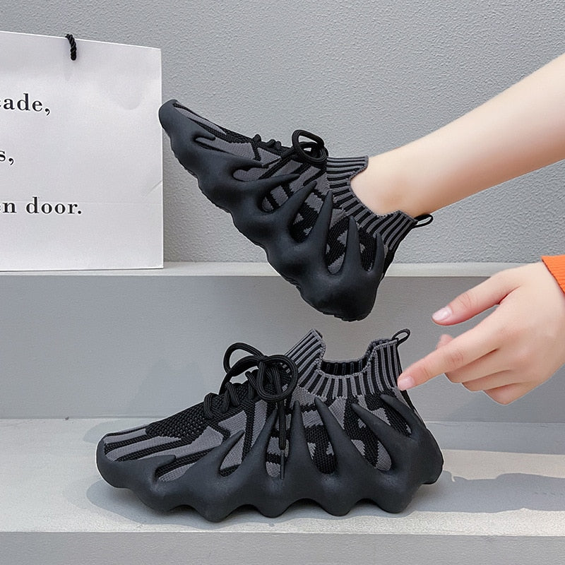 Jerwin-Octopus Sneakers