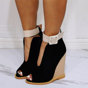 Open image in slideshow, Sexy Wedge Heels With One-line Strappy Roman Heel Sandals

