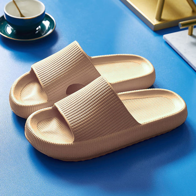 4cm Household Anti-skid Thick Soled Light Household Bathroom Couple Slippers